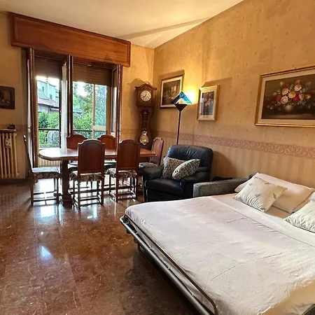 Dehomes - Two Bedrooms, Terrace, Wi-fi, Tram To Centre & Rho Fiera Милан