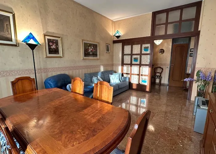 Dehomes - Two Bedrooms, Terrace, Wi-fi, Tram To Centre & Rho Fiera Apartament *