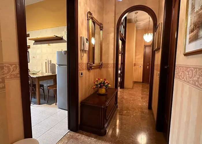Apartament Dehomes - Two Bedrooms, Terrace, Wi-fi, Tram To Centre & Rho Fiera